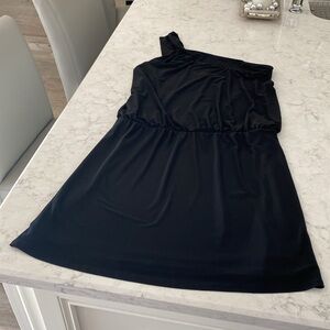 WHBM One shoulder/ blouson waist wrinkle free little black dress